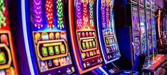 Permainan slot Aviator di qq333